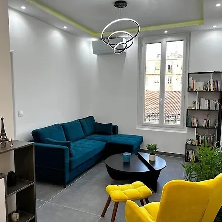 Chic Renovated 2 Bedroom Entire Apartment Or Only Private Rooms In Liberation In Nice With Garage On Demand, Ac, Wi-Fi And Tram Access Extérieur photo