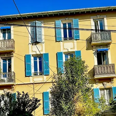 Chic Renovated 2 Bedroom Entire Apartment Or Only Private Rooms In Liberation In Nice With Garage On Demand, Ac, Wi-Fi And Tram Access Extérieur photo